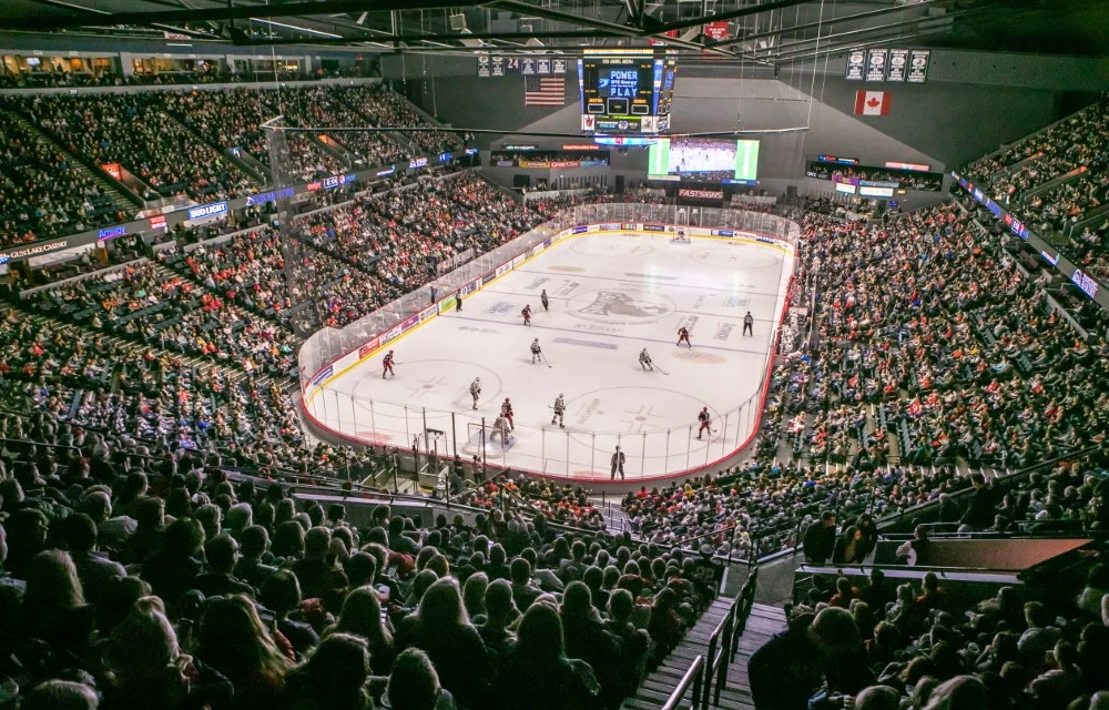 The Grand Select at Van Andel Arena