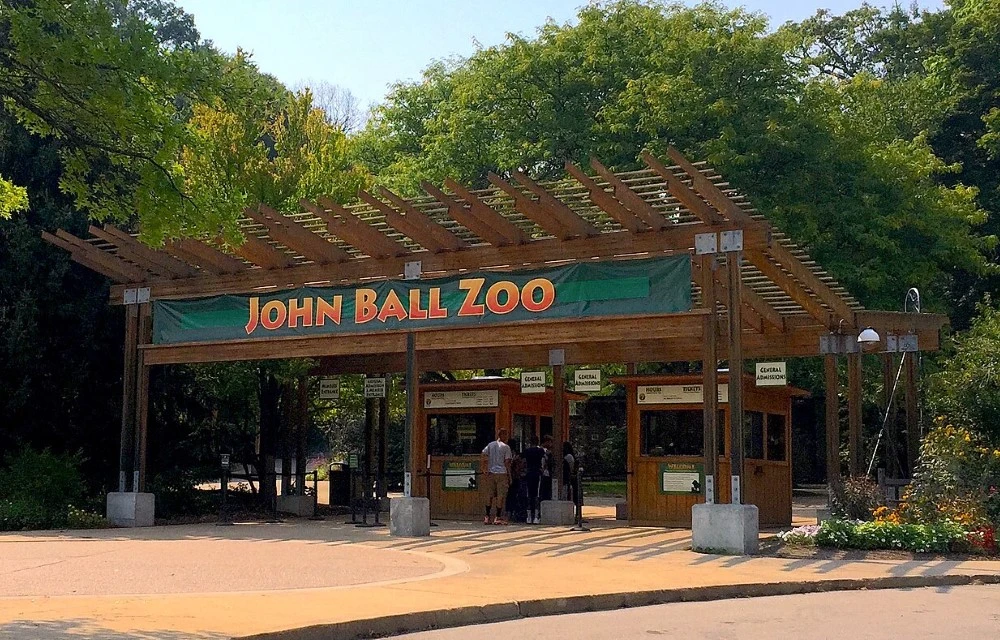 The Grand Select at John Ball Zoo