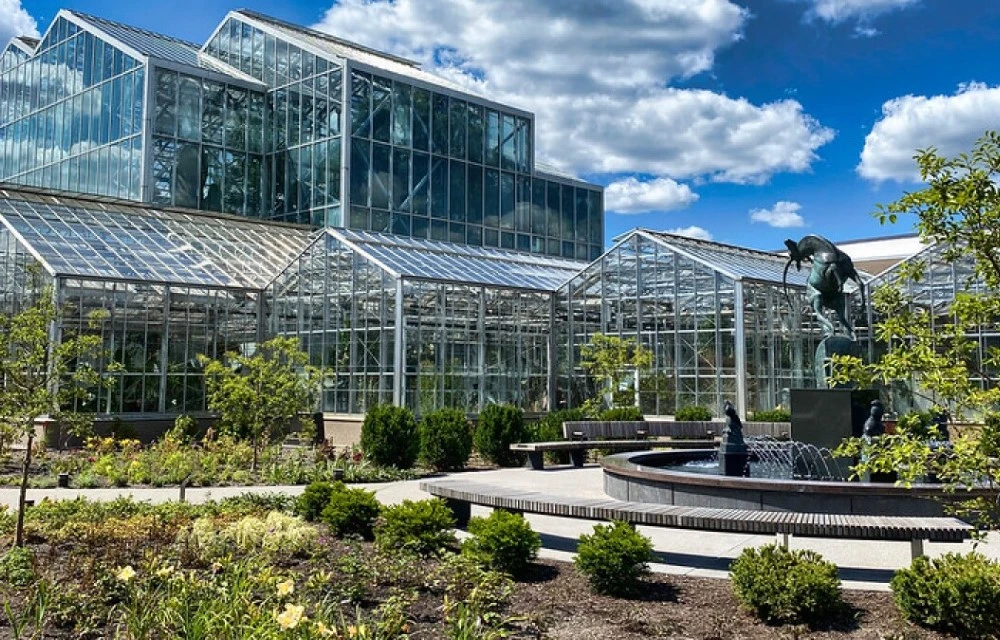 The Grand Select at Frederik Meijer Gardens & Sculpture Park