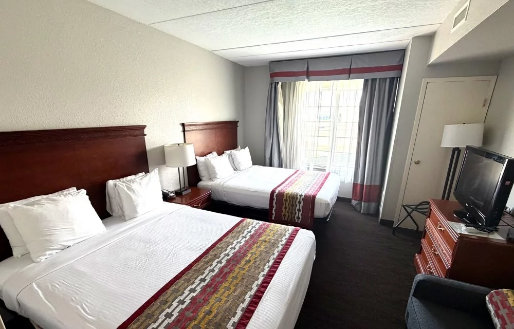 Double Queen Handicap Room at The Grand Select